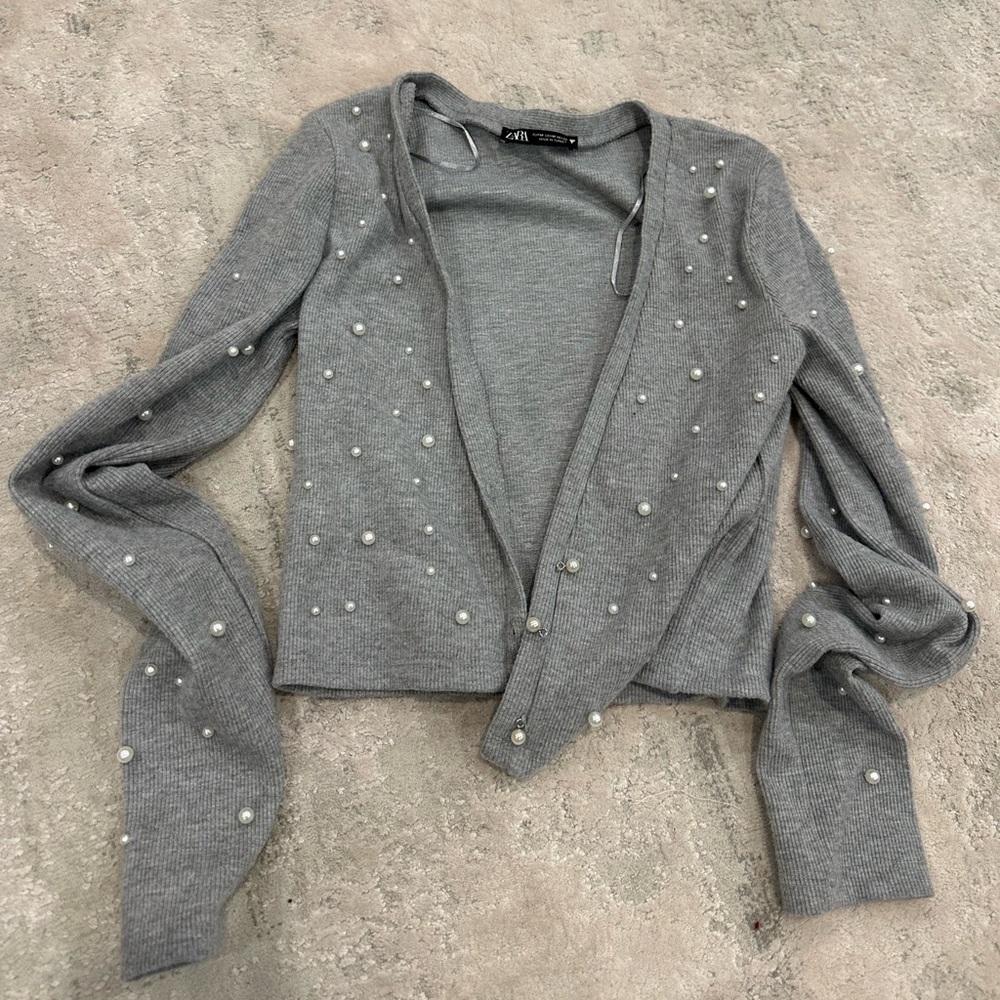 ZARA Gray Pearl Embellished Women's Sweater
